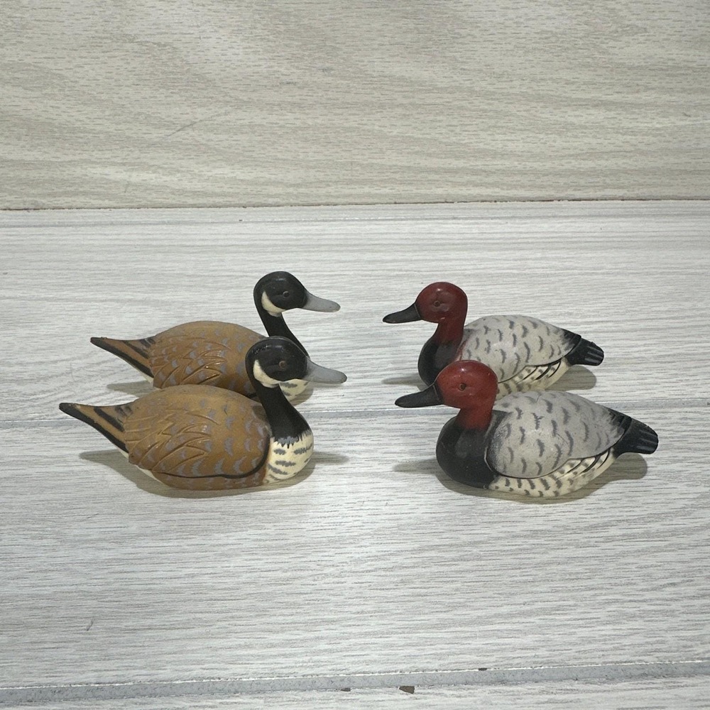 ENESCO Duck Figurines (Set of 4) Ceramic Painted Hong Kong Vintage 3.5x1.75"